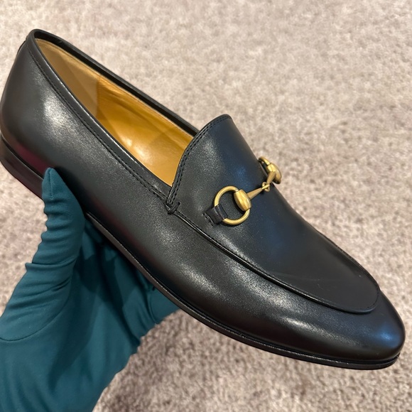 Gucci Black Leather Horsebit Loafers - Picture 4 of 9